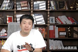 KD：詹姆斯指导湖人全队防守 面对这样的高球商球员总是一场鏖战